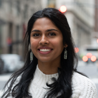 Nisha Iyer Headshot